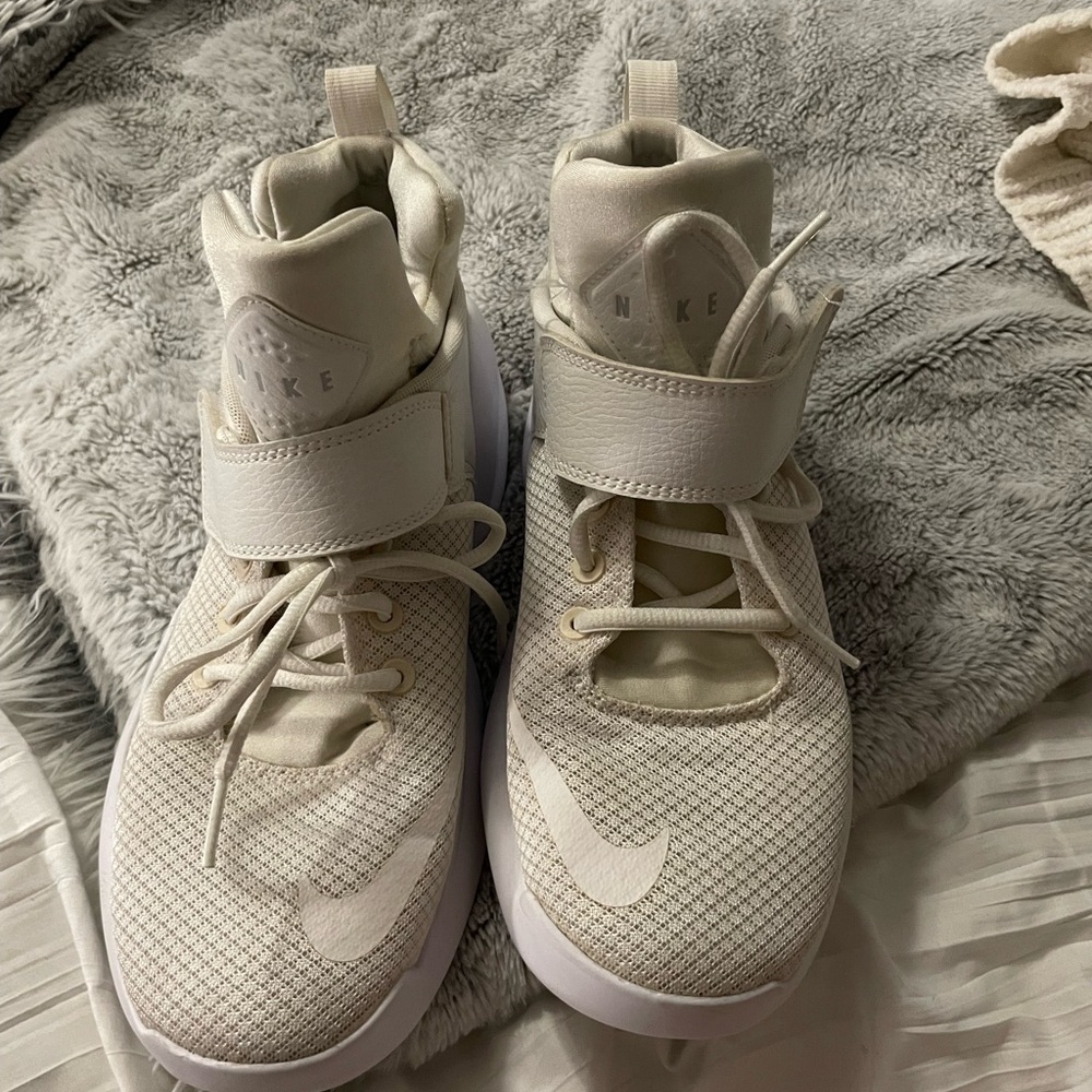 Nike White Court Shoes - Picture 1 of 4